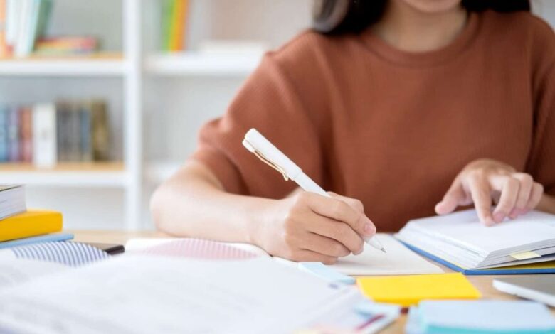 Top 5 Reasons University Assignment Help Is Essential for Students